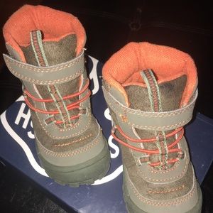 Oshkosh B’gosh toddler high top boots